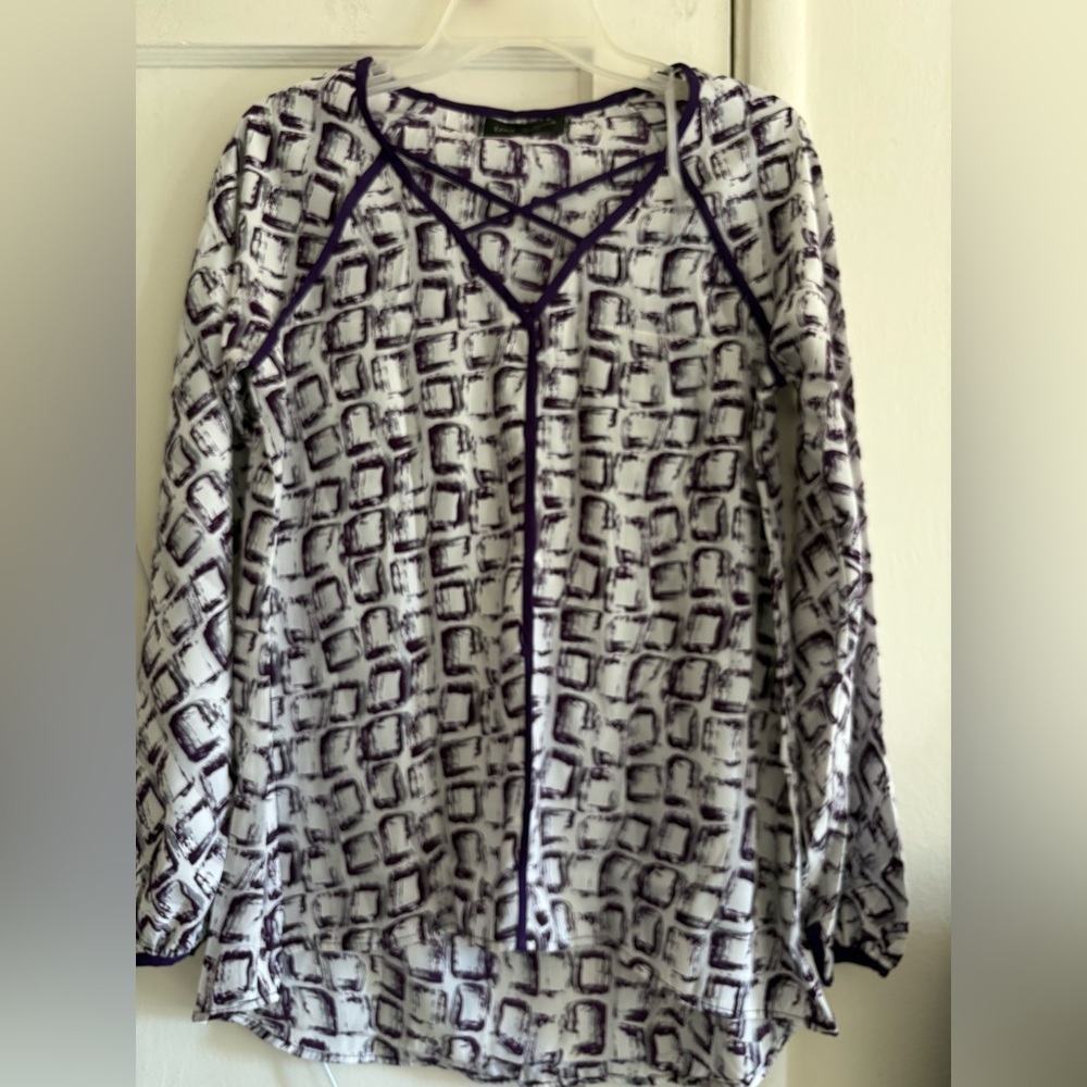 Stylish Purple and White Geometric Blouse